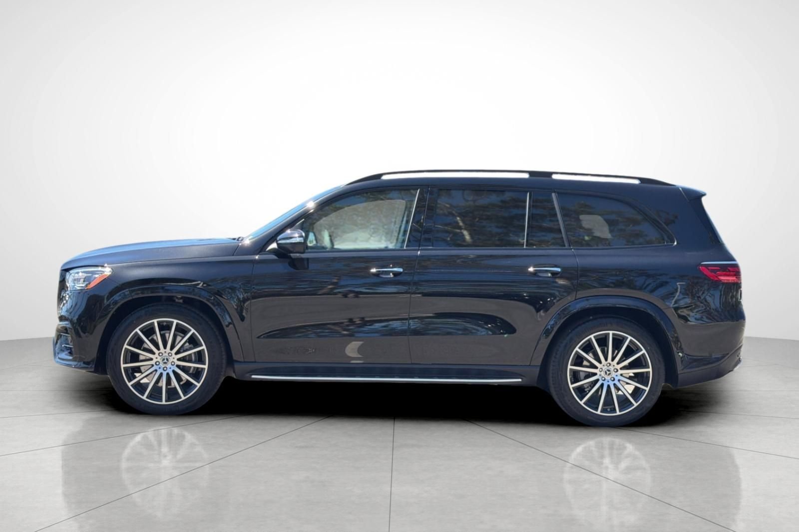 New 2026 Obsidian Black Metallic Mercedes-Benz GLS 450 image 32