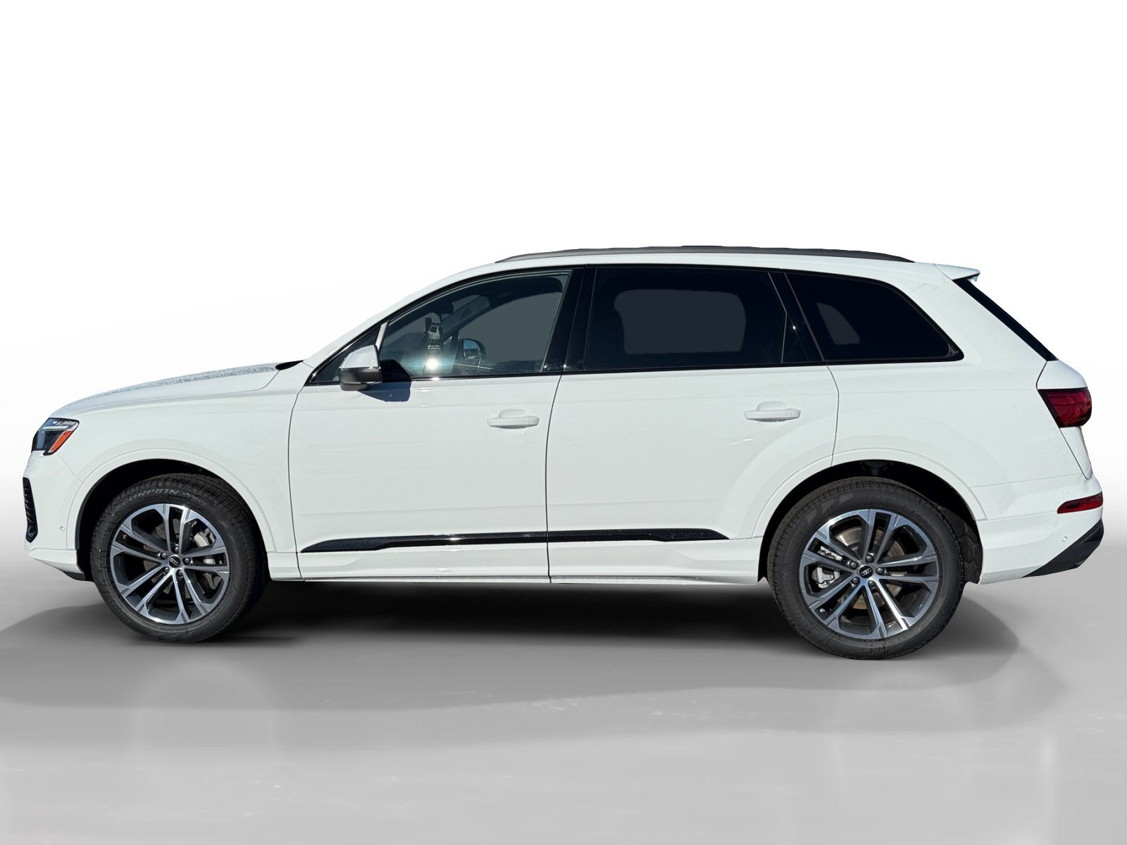 Used 2026 Carrara White Audi 45 Premium Plus image 2