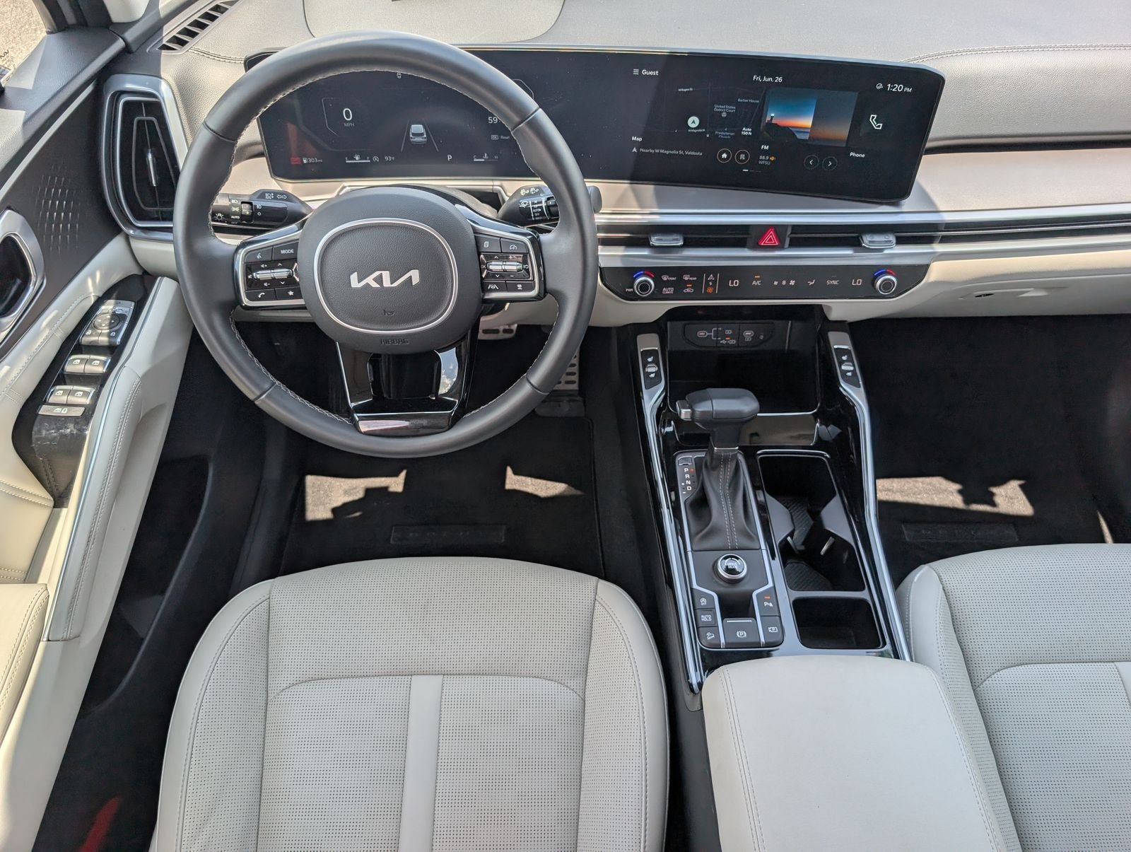 Used 2025 Wolf Gray Kia SX image 6