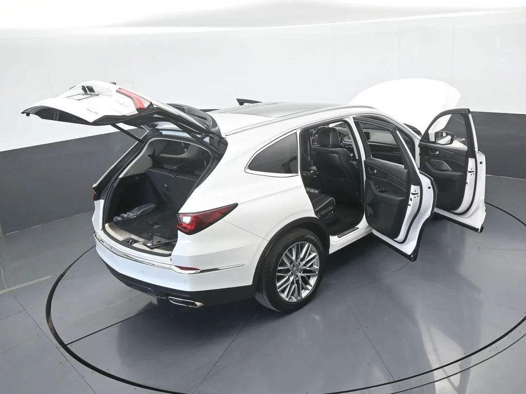 Used 2023 Platinum White Pearl Acura Advance image 79