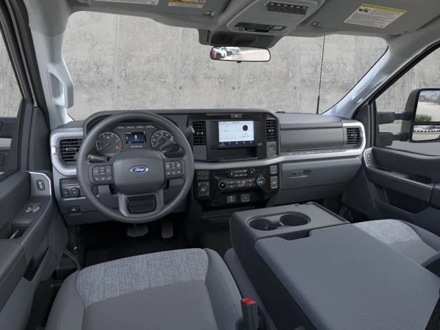 New 2026 Oxford White Ford XLT image 9