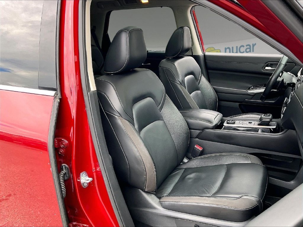 Used 2022 Scarlet Ember Tintcoat/Super Black Nissan SL image 10