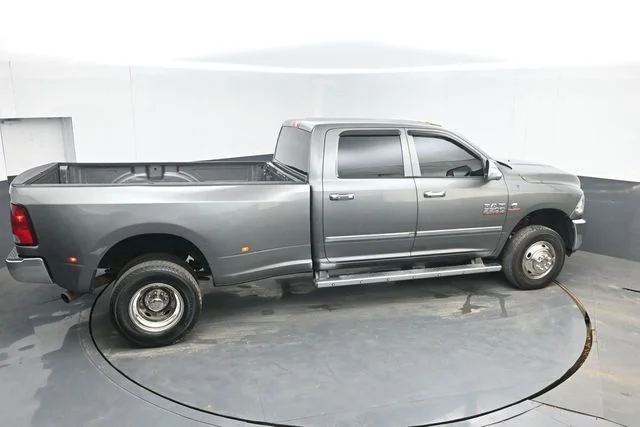 Used 2013 Gray Ram Tradesman image 36