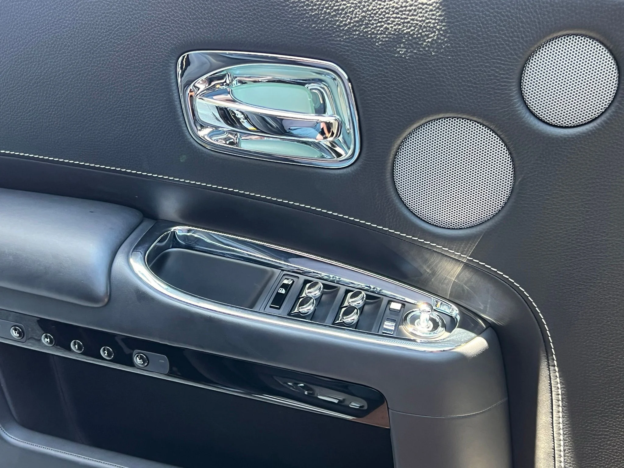 Used 2017 Black Rolls-Royce Base image 33