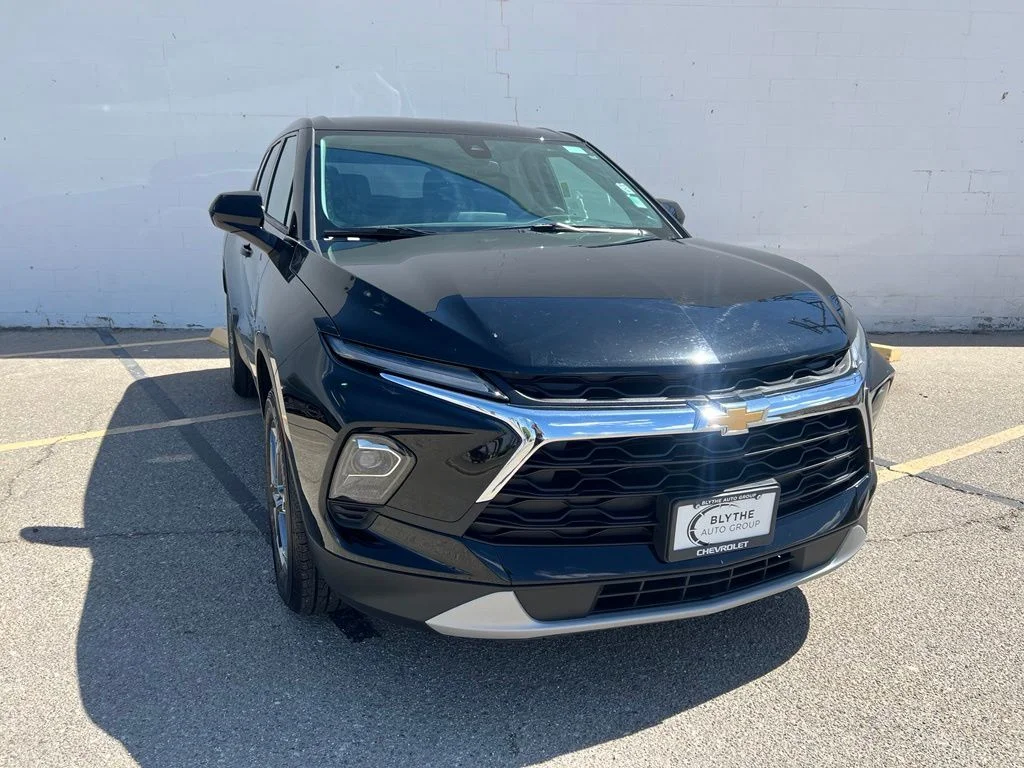 Used 2026 Black Chevrolet LT image 10