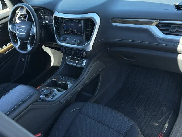 Used 2023 Silver GMC SLE image 35