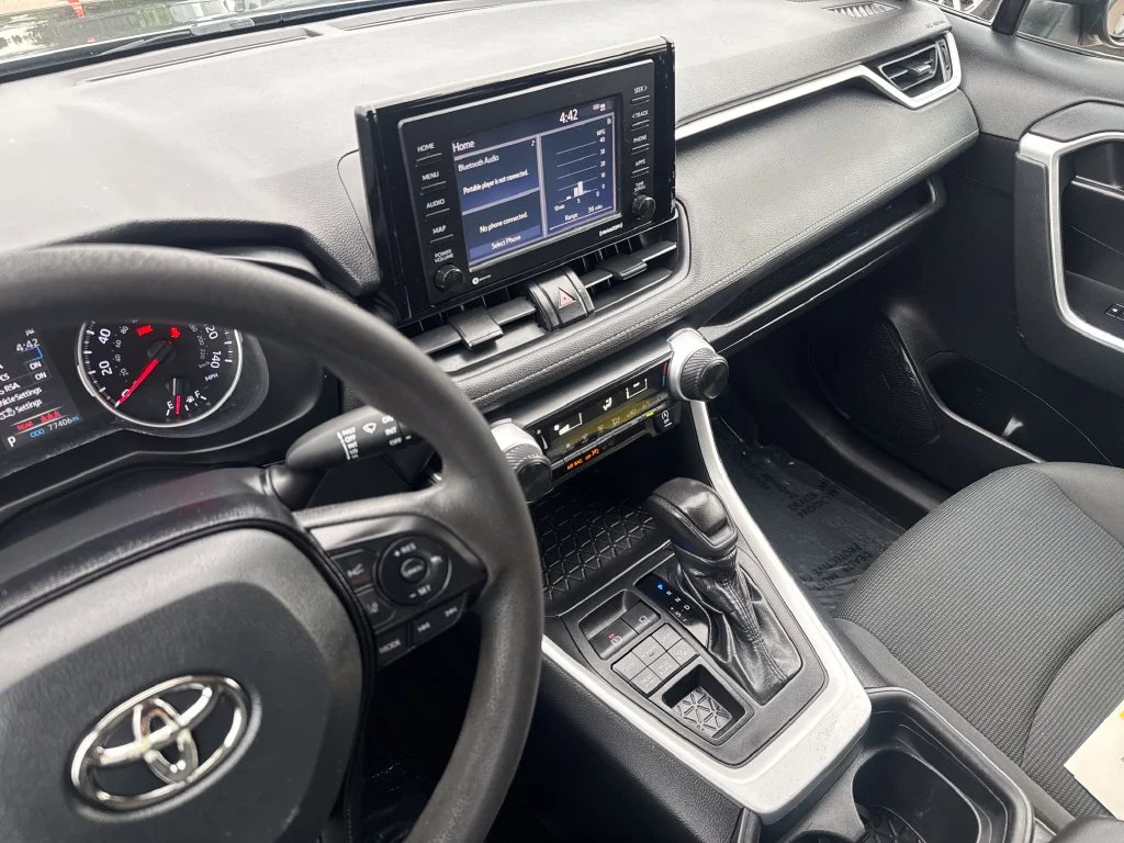 Used 2021 Gray Toyota LE image 22