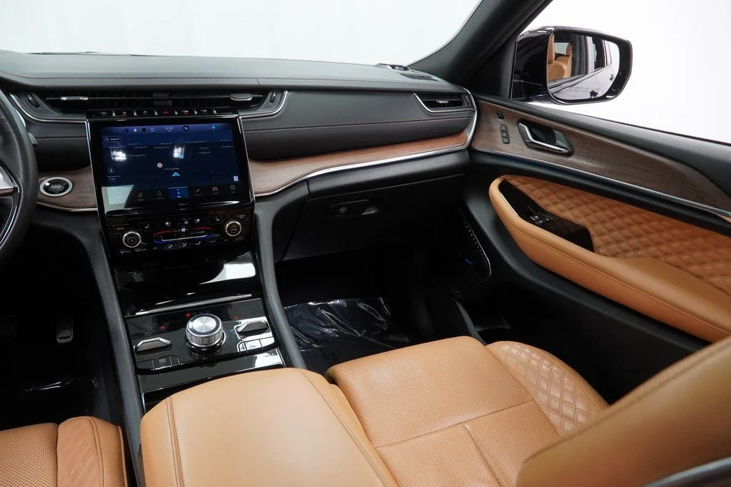 2024 Jeep Grand Cherokee L Summit - Photo 28