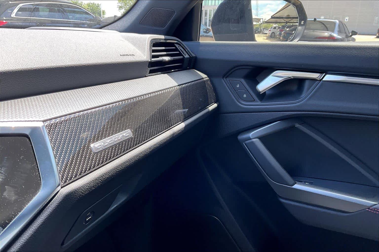 Used 2025 Daytona Gray Pearl Effect Audi S line Premium Plus image 32