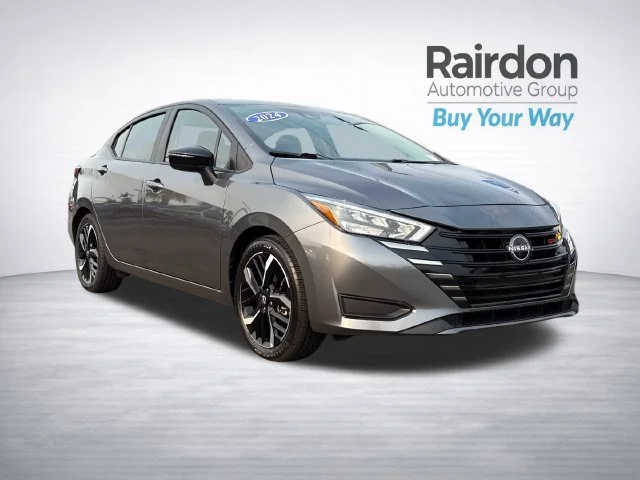 2024 Nissan Versa SR