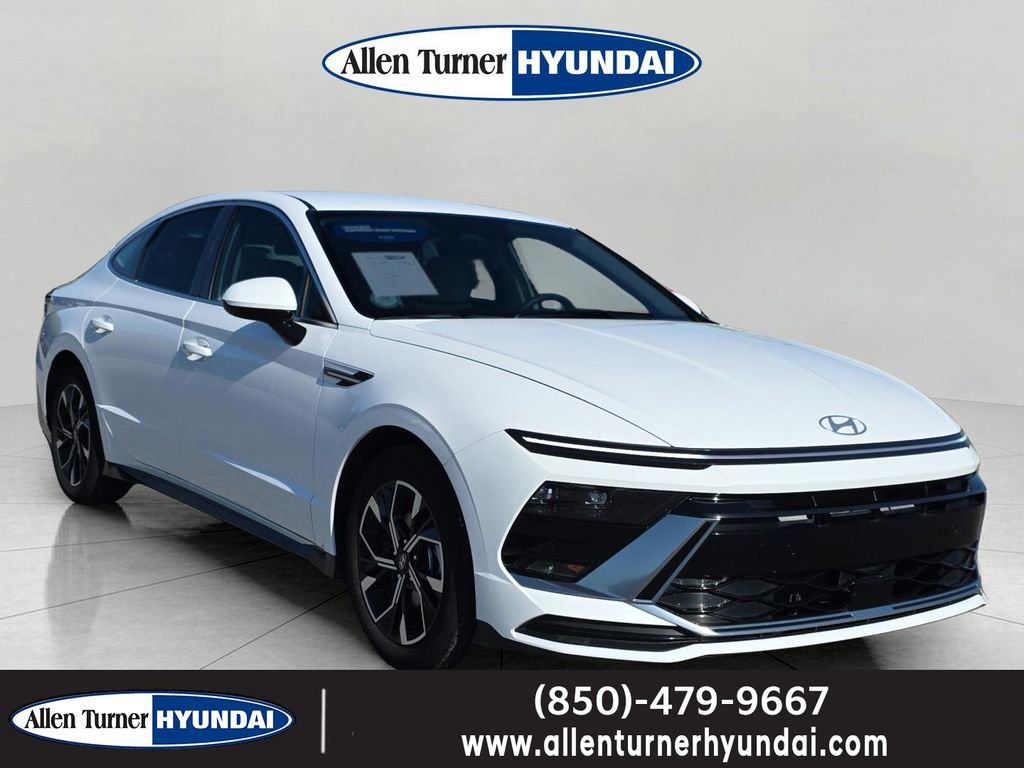 2025 Hyundai Sonata SEL's photo