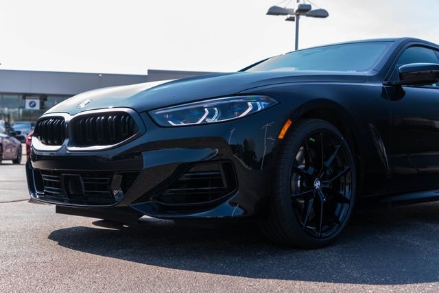 New 2026 Black Sapphire Metallic BMW 840 image 6