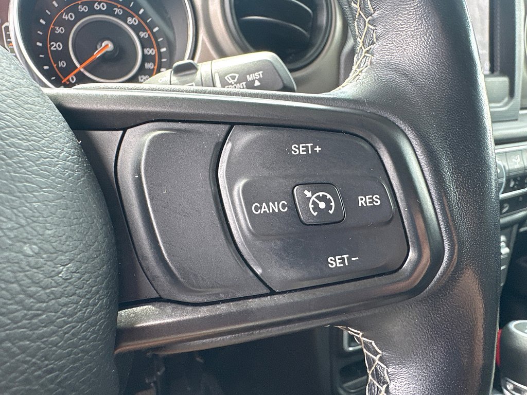 Used 2020 Ocean Blue Metallic Clearcoat Jeep Freedom image 20