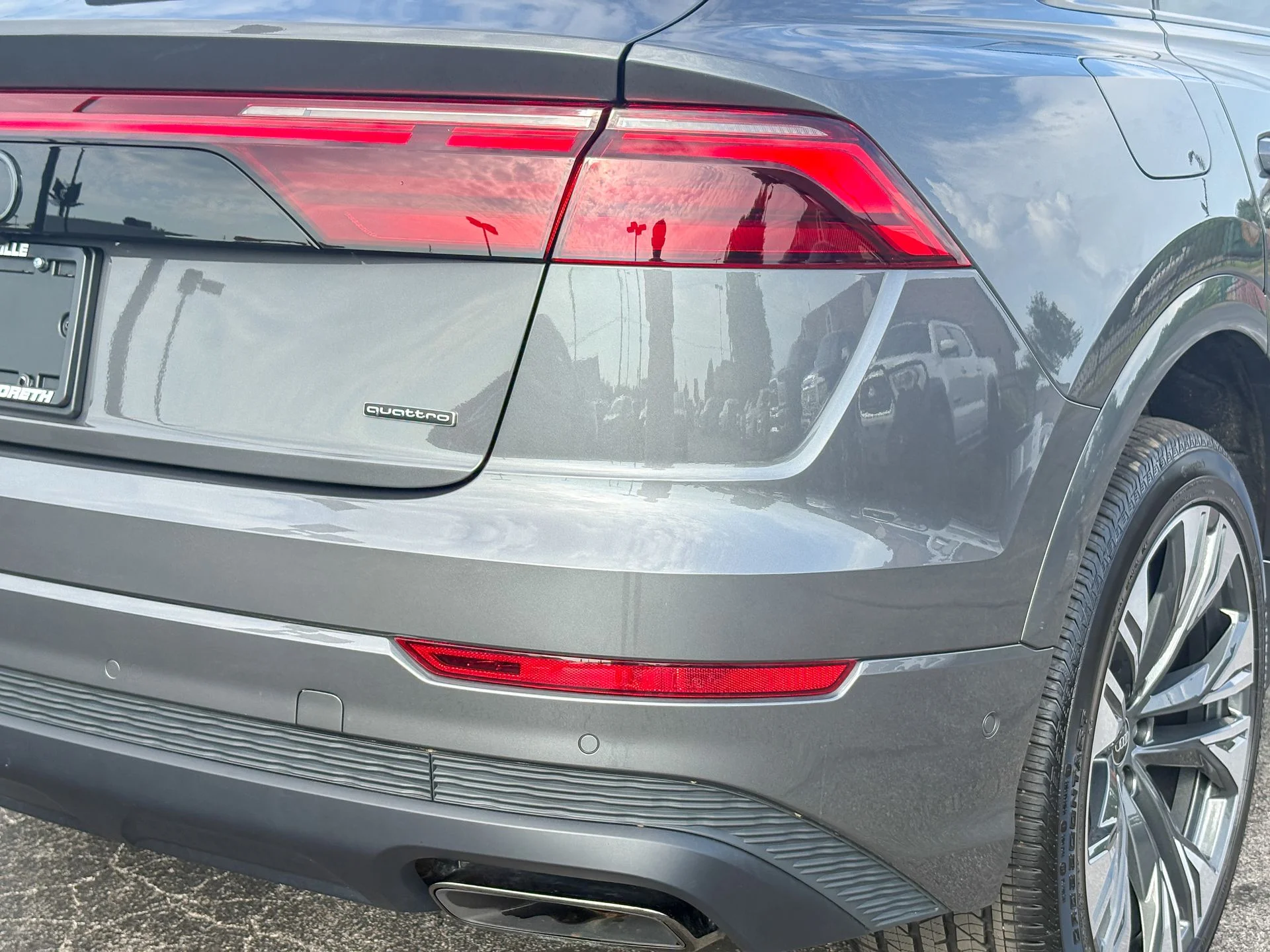 Used 2025 Gray Audi 55 Premium image 17
