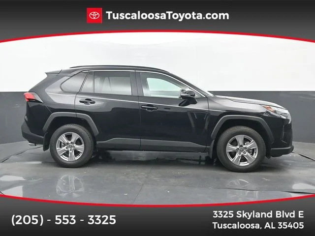 2025 Toyota RAV4 XLE FWD's photo