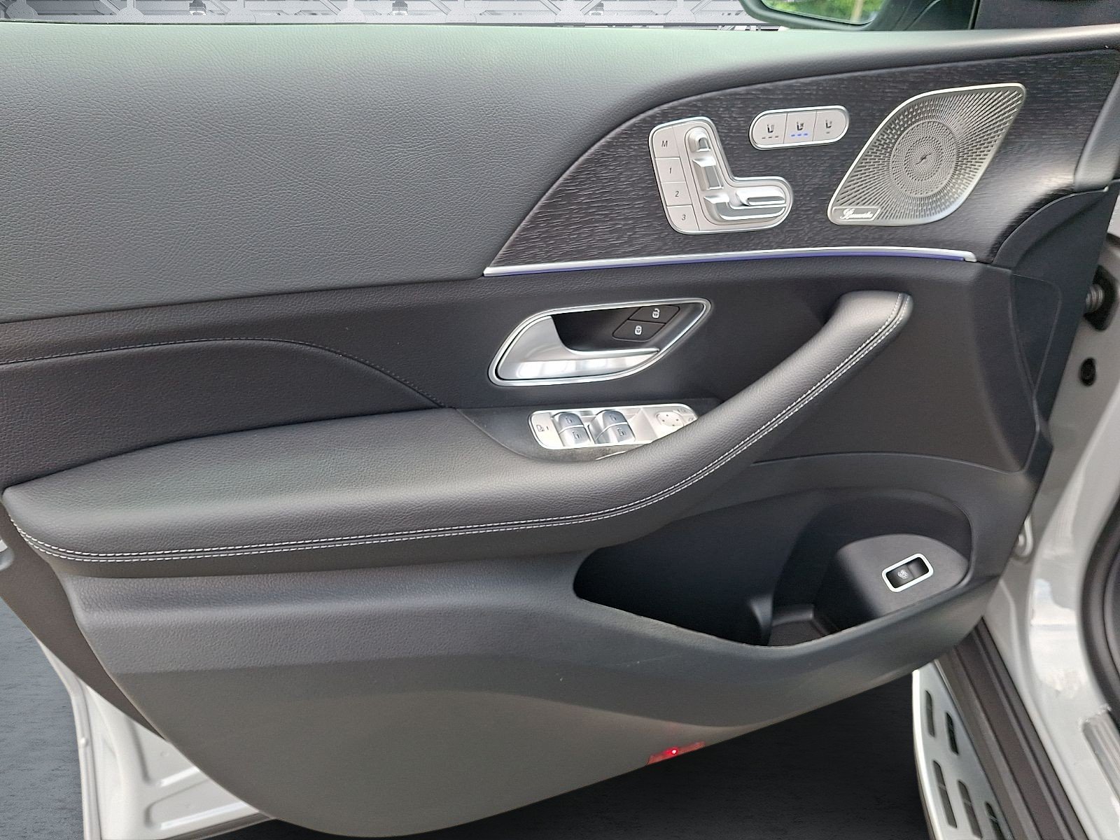 New 2026 MANUFAKTUR Alpine Grey Mercedes-Benz GLE 350 image 7