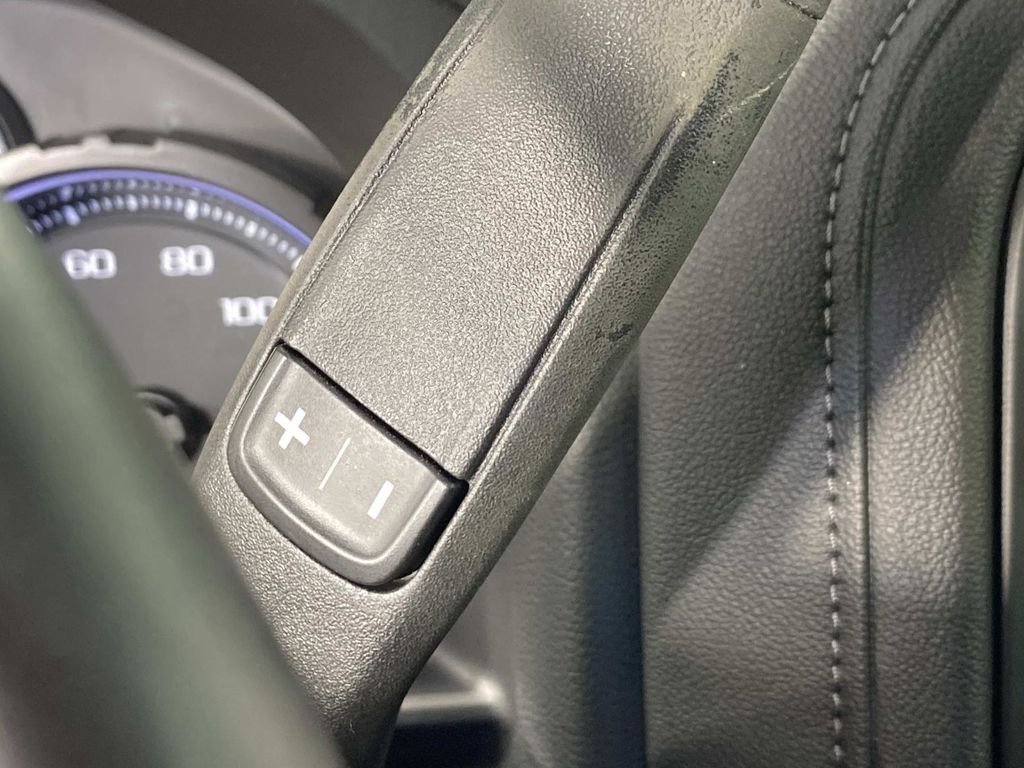 Used 2021 Blue Chevrolet LTZ image 18