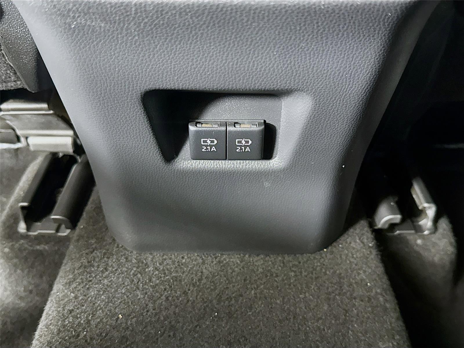 Used 2021 Ruby Flare Pearl Toyota XLE image 24