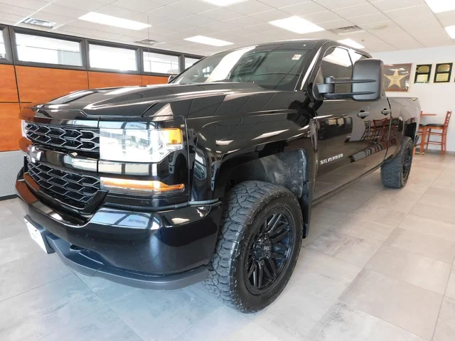 2018 Chevrolet Silverado 1500 Custom