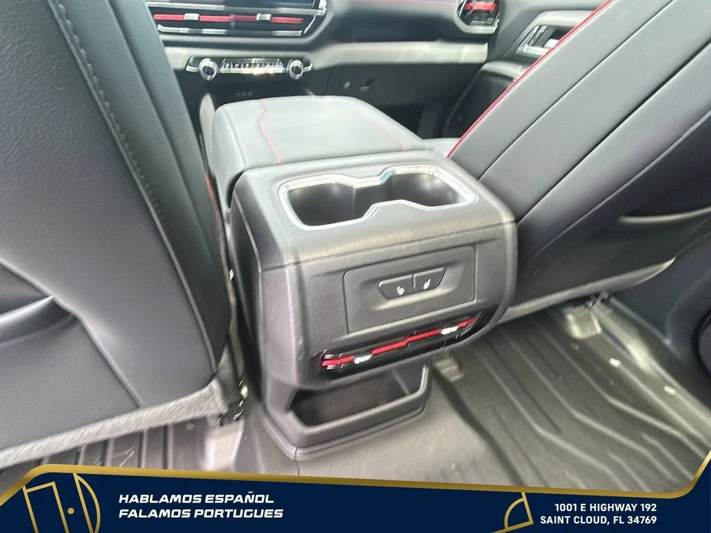 Used 2025 Black Chevrolet RST - Max Range image 26