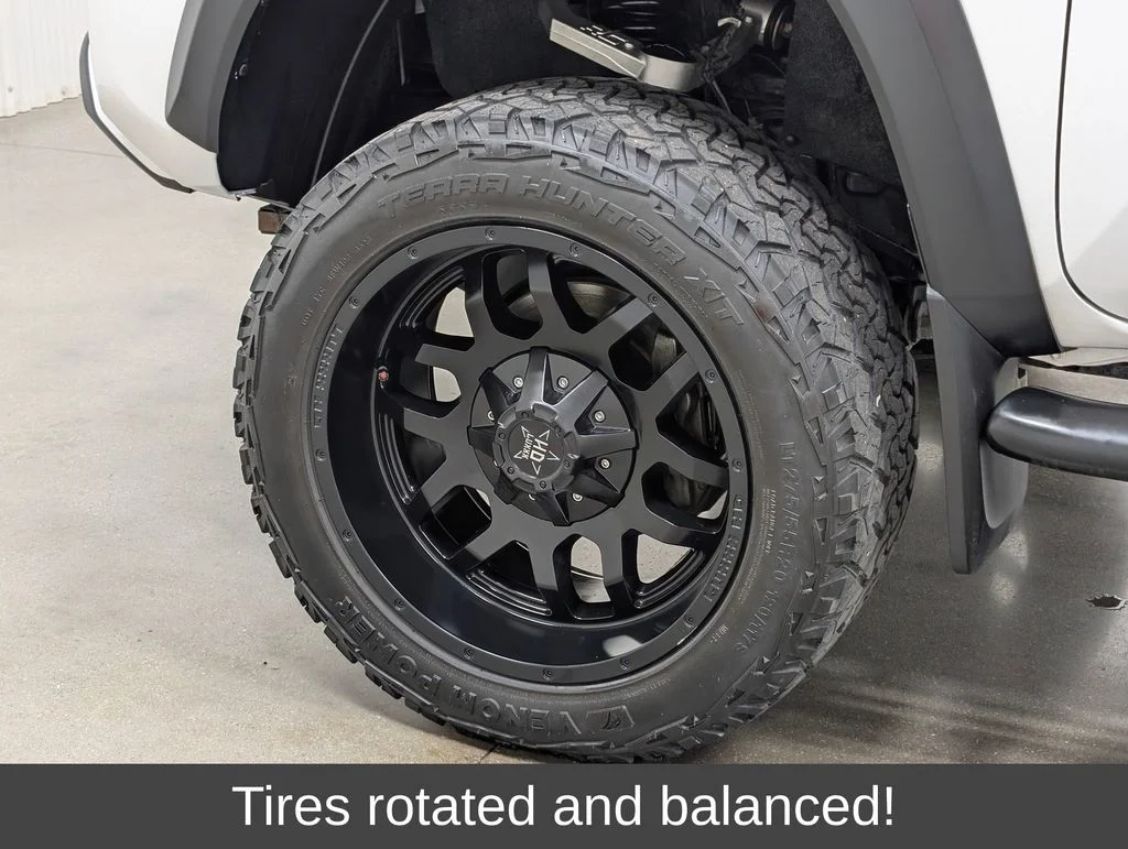 Used 2016 Super White Toyota TRD Off-Road image 2