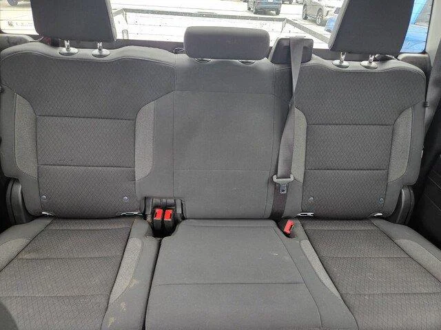Used 2024 Summit White Chevrolet LT image 29