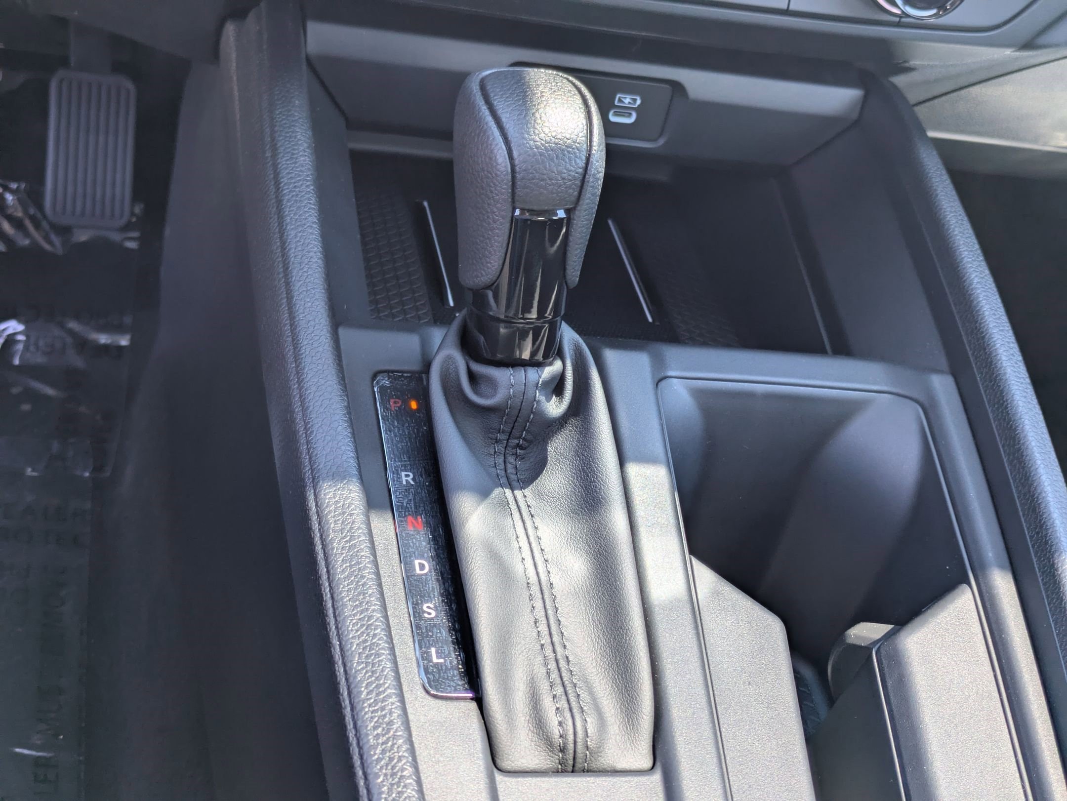 New 2026 Urban Gray Pearl Honda SE image 12