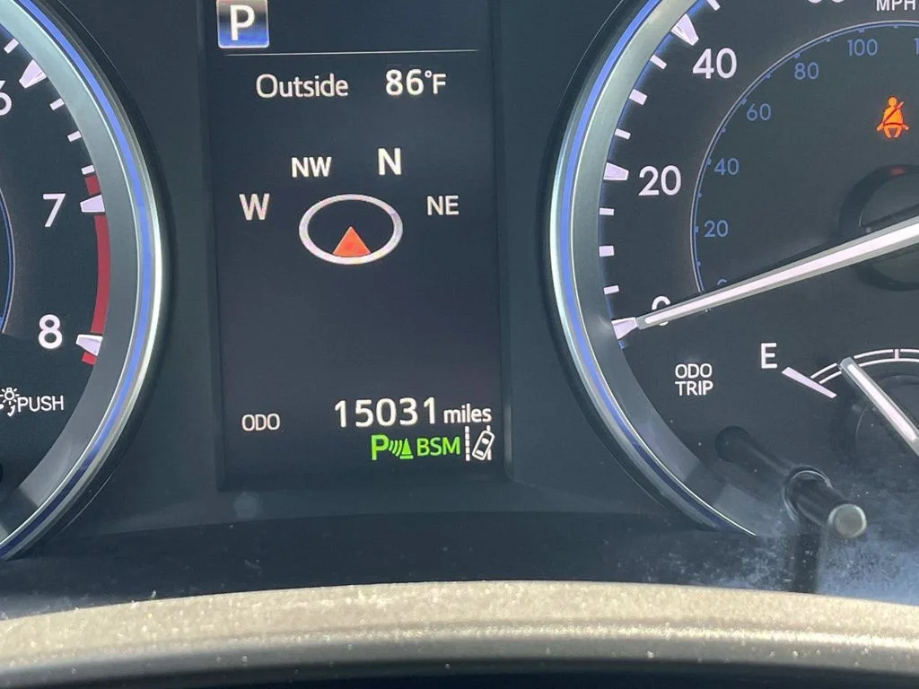 Used 2017 Silver Toyota Limited image 31