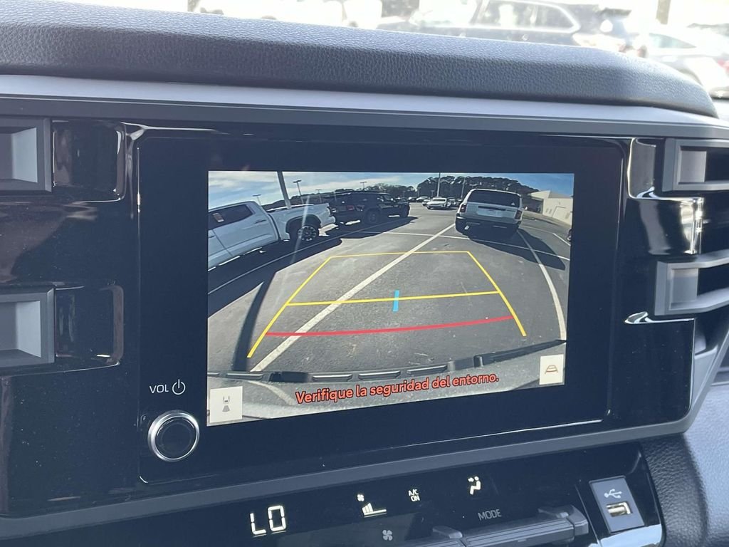 2025 Toyota Tundra SR5 - Photo 36