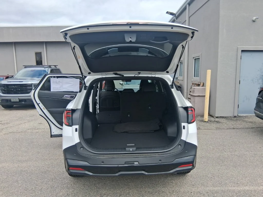 Used 2026 White Kia X-Line image 20