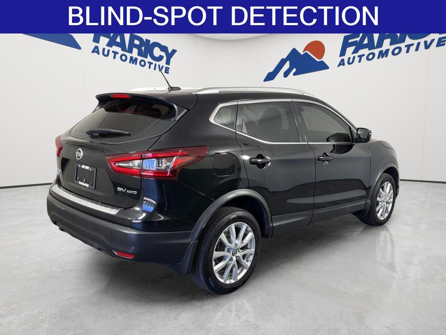 Used 2022 Magnetic Black Pearl Nissan SV image 5