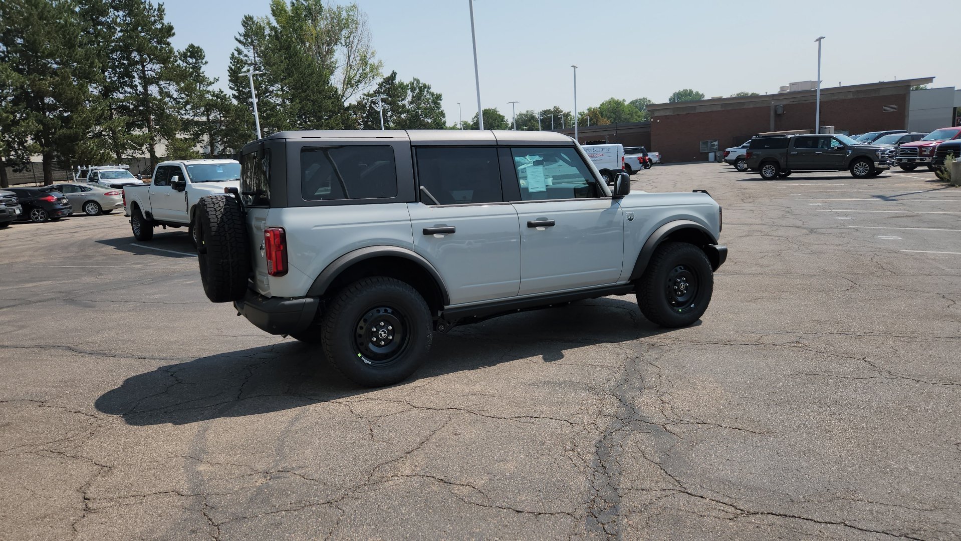 New 2026 Avalanche Gray Ford Big Bend image 7