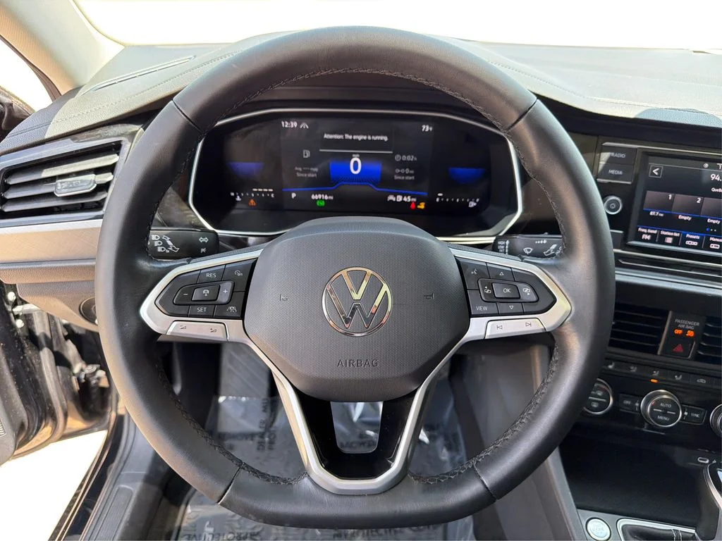 Used 2024 Deep Black Pearl Volkswagen SE image 18