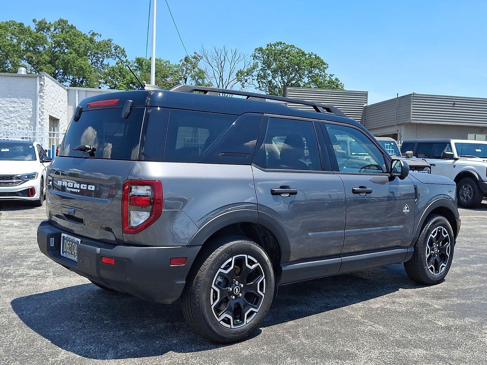 New 2026 Carbonized Gray Metallic Ford Outer Banks® image 4