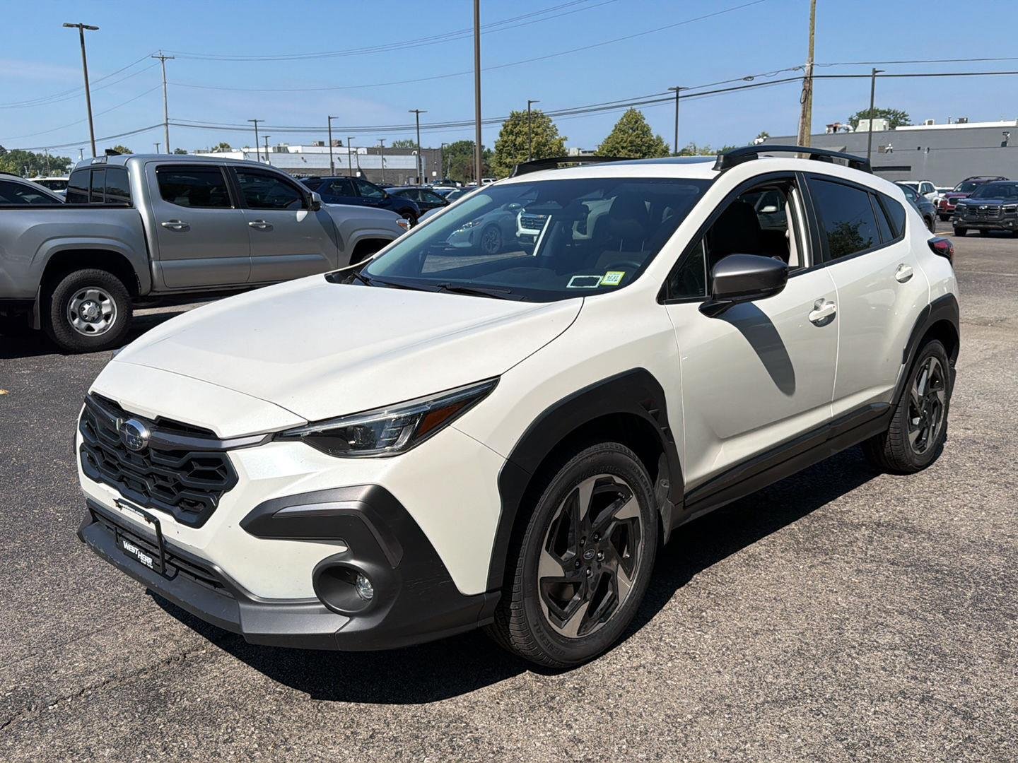 Used 2024 Crystal White Pearl Subaru Limited image 12