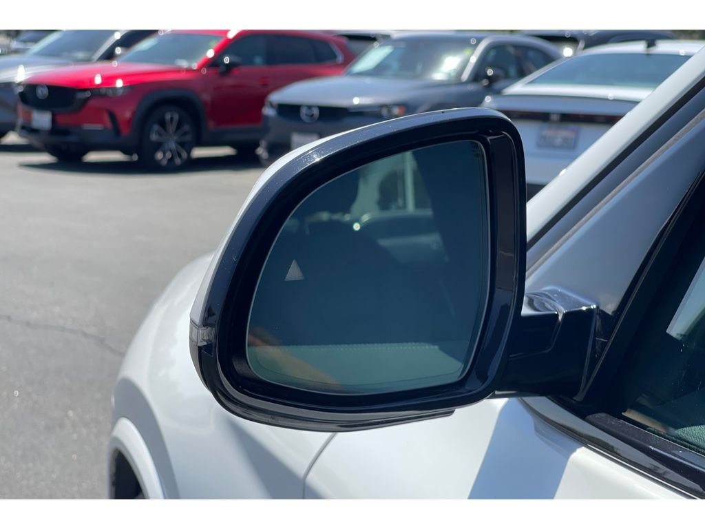 Used 2021 Alpine White BMW M40i image 56