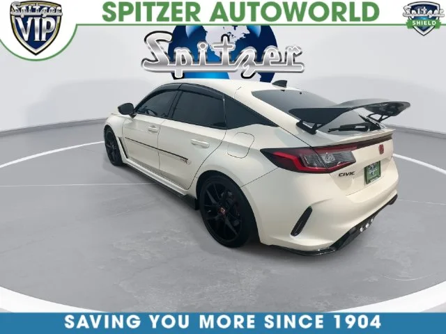 Used 2024 White Honda  image 8