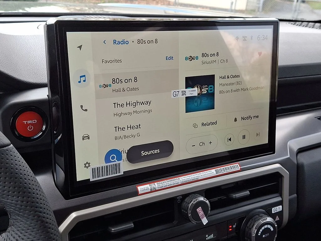 2025 Toyota Tacoma TRD Off Road - Photo 16