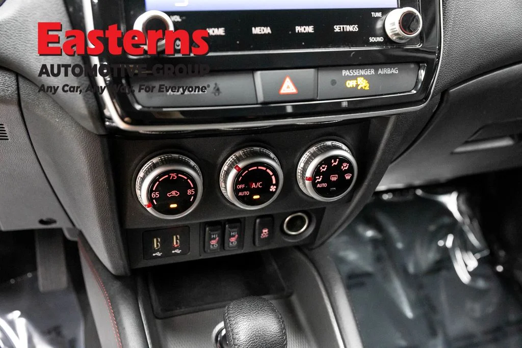 Used 2023 Black Mitsubishi 2.0 SE image 19