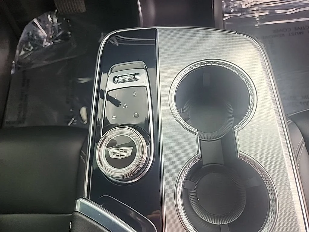 Used 2024 White Cadillac Tech image 16