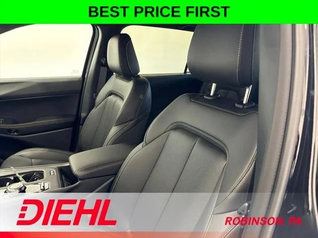 New 2026 Diamond Black Crystal Pearl-Coat Exterior Paint Jeep 85th Anniversary image 21