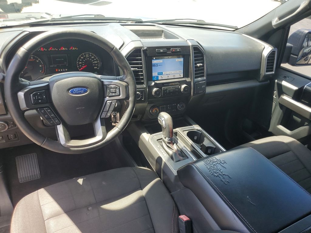 Used 2019 Black Ford XLT image 13