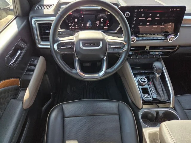 Used 2024 White GMC Denali image 12