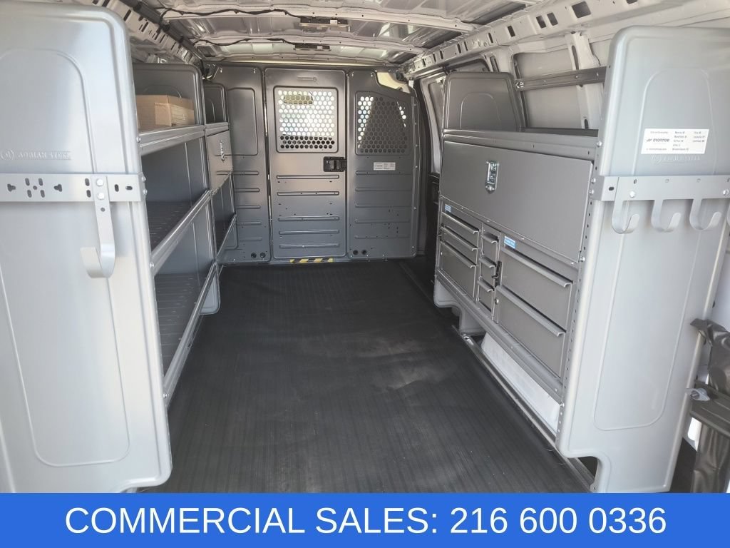 2025 Chevrolet Express Cargo Work Van - Photo 12