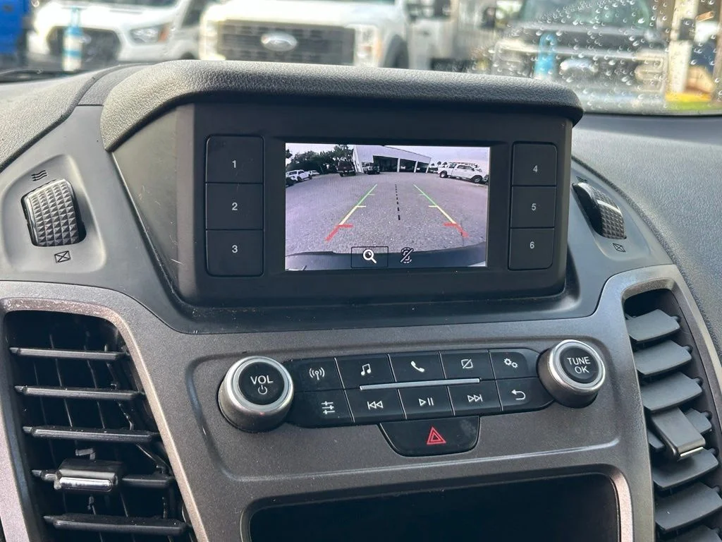 Used 2019 Frozen White Ford XL image 12
