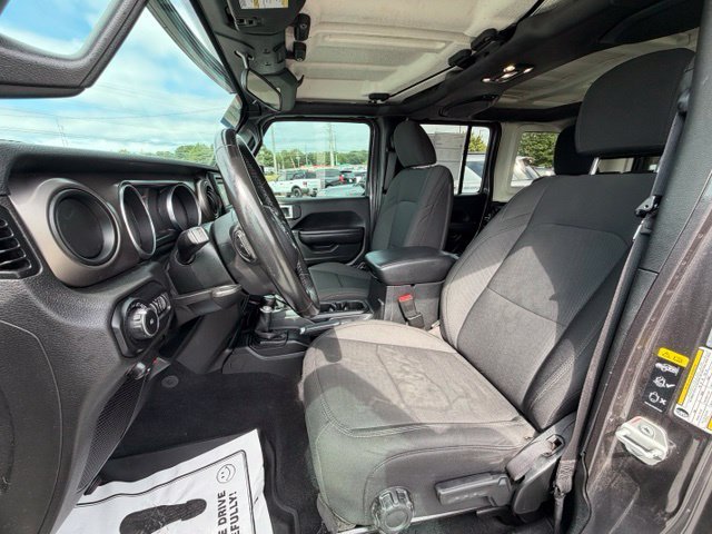 Certified Used 2020 Granite Crystal Clearcoat Metallic Jeep Unlimited Sport S image 12