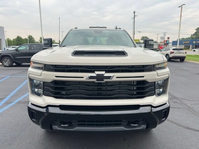 New 2026 White Sands Chevrolet Custom image 3