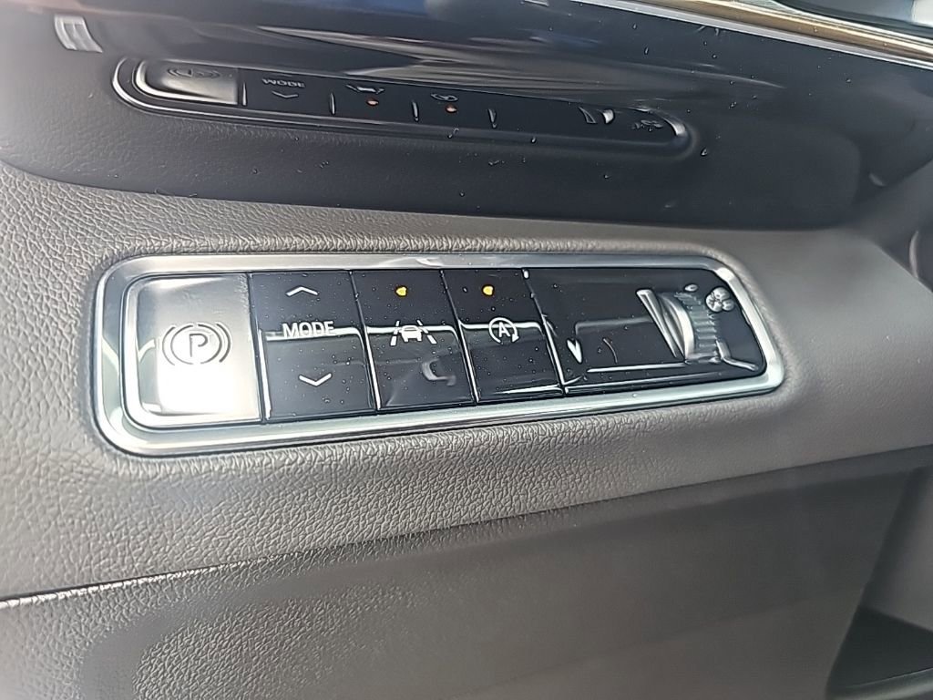 2026 Buick Envision Avenir - Photo 17
