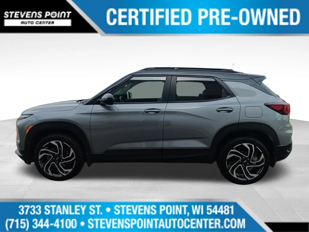 Used 2025 Sterling Gray Metallic Chevrolet RS image 4
