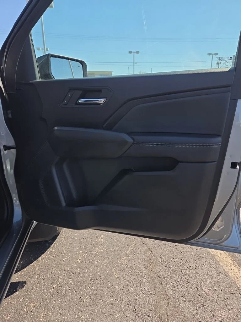 Used 2023 Gray Chevrolet LT image 26